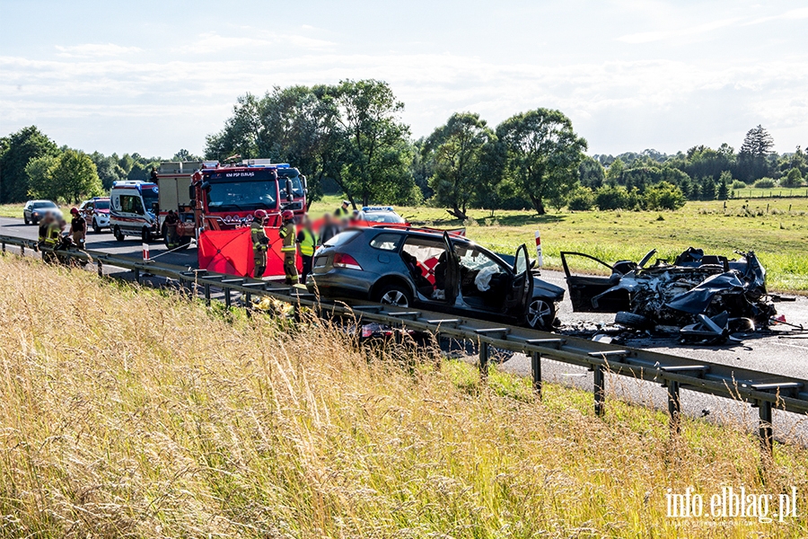 Tragedia na drodze S22 wze Mynary. Nie yj 4 osoby, fot. 13