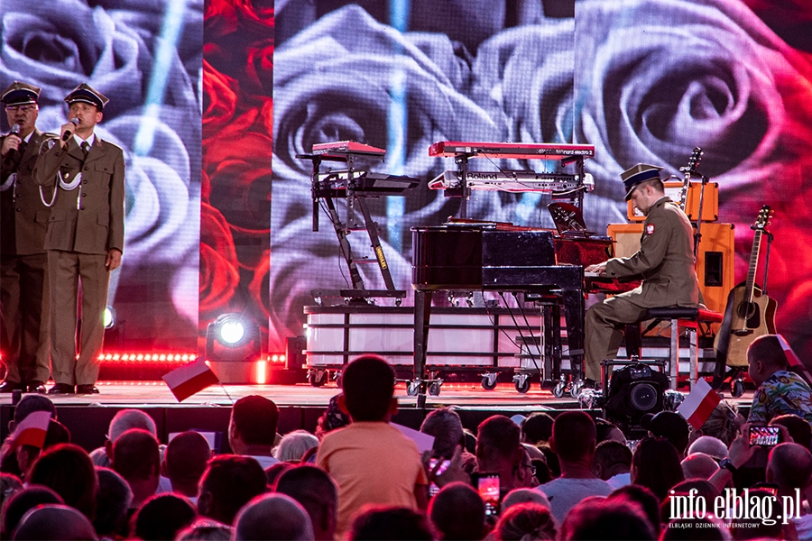 Elbląg w TVP. Koncert dedykowany żołnierzom, fot. 10