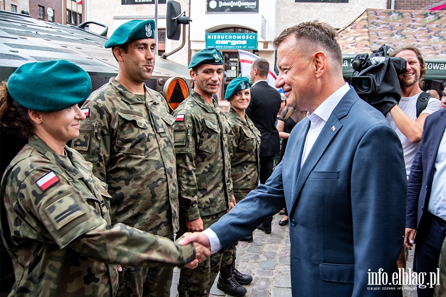 Mariusz Baszczak w Elblgu: Warto by czci wielkiej, wojskowej rodziny NATO, fot. 7
