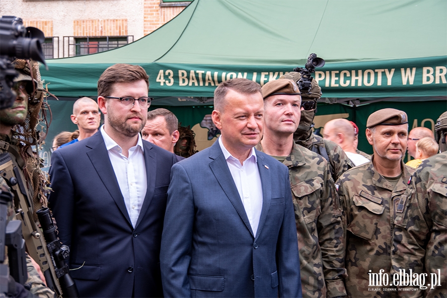 Mariusz Baszczak w Elblgu: Warto by czci wielkiej, wojskowej rodziny NATO, fot. 31