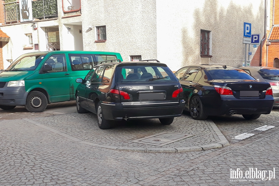 Mistrzowie parkowania w Elblgu (cz 182), fot. 4