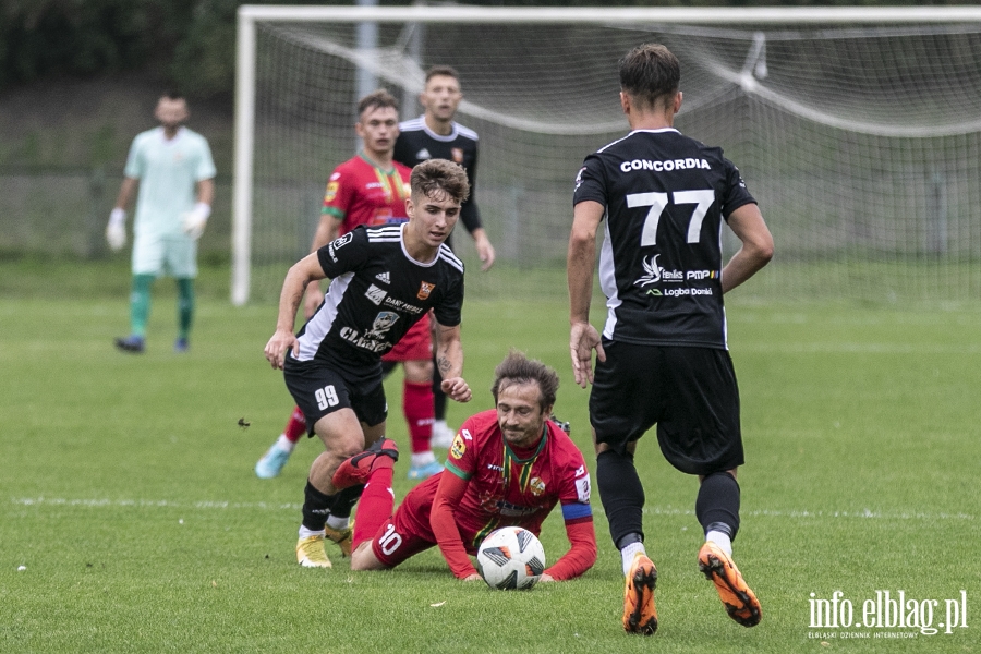 Concordia Elblg - Lechia Tomaszw Mazowiecki, fot. 4