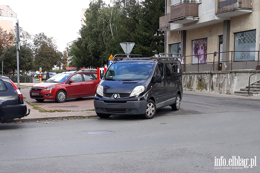 Mistrzowie parkowania w Elblgu (cz 191), fot. 10