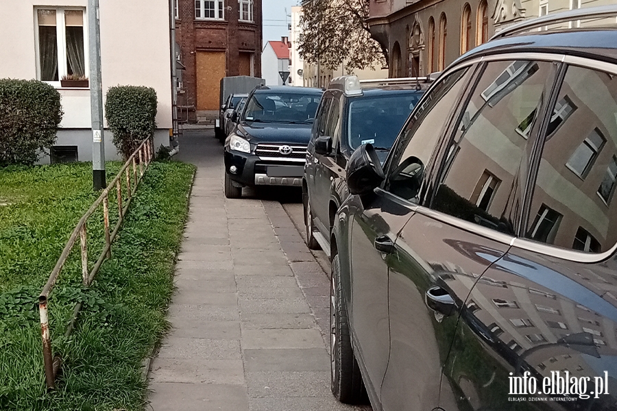 Mistrzowie parkowania w Elblgu (cz 194), fot. 11