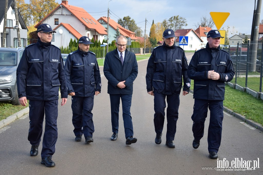 Uroczyste otwarcie nowej siedziby posterunku policji w młynarach, fot. 9