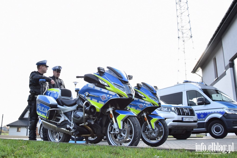 Uroczyste otwarcie nowej siedziby posterunku policji w młynarach, fot. 19