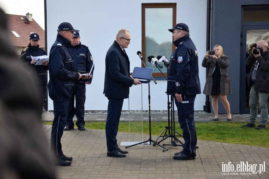 Uroczyste otwarcie nowej siedziby posterunku policji w mynarach, fot. 26