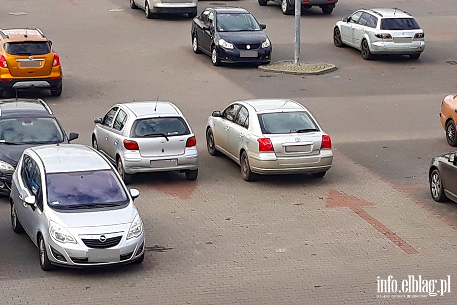 Mistrzowie parkowania w Elblgu (cz 200), fot. 9