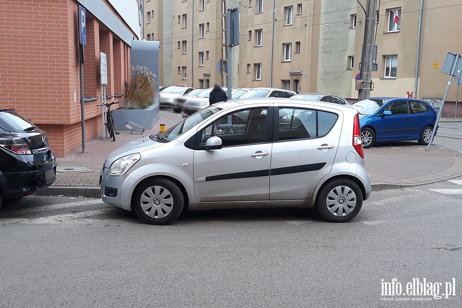 Mistrzowie parkowania w Elblgu (cz 202), fot. 2