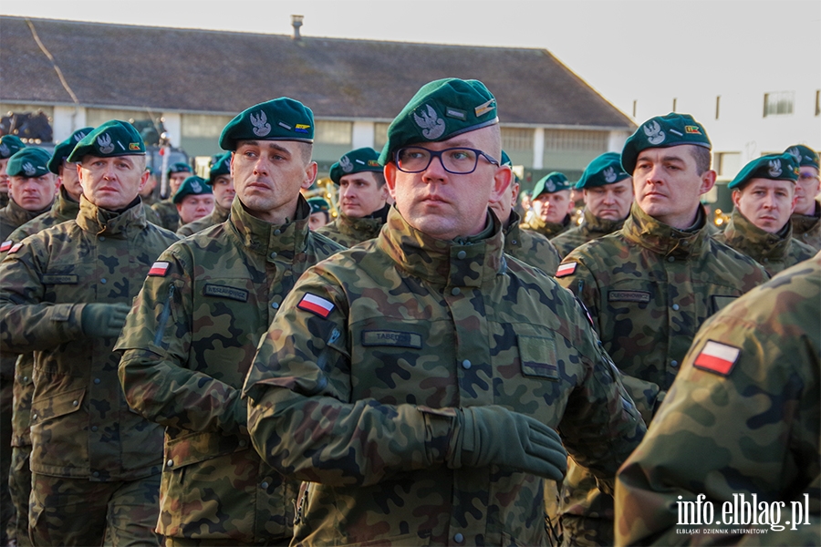 Elbląg: Pożegnanie żołnierzy wyruszających do Bośni i Hercegowiny, fot. 5