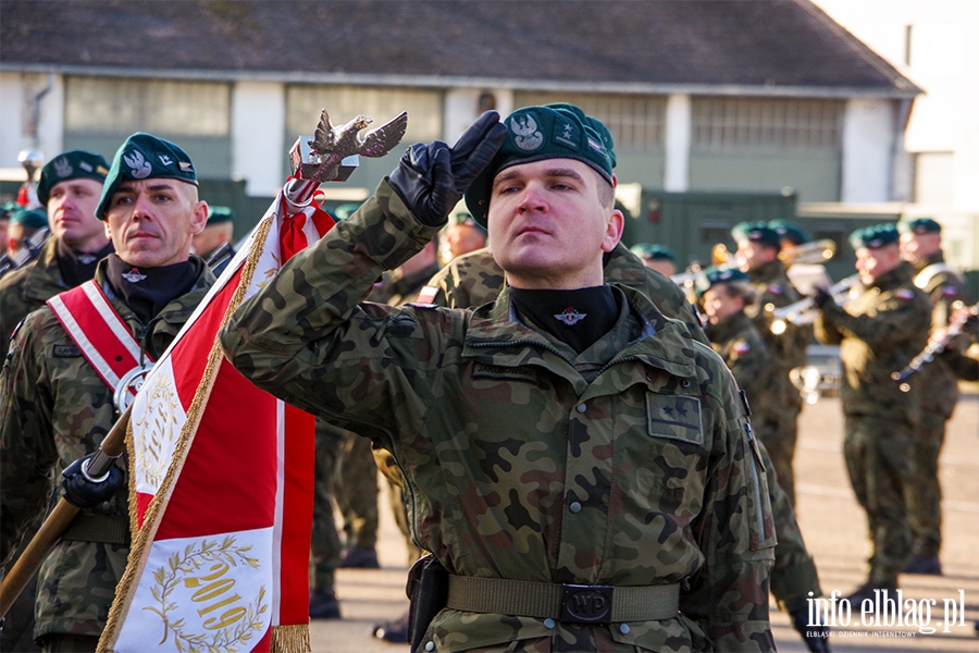 Elbląg: Pożegnanie żołnierzy wyruszających do Bośni i Hercegowiny, fot. 11