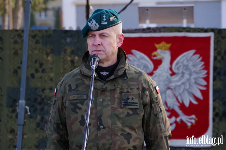 Elbląg: Pożegnanie żołnierzy wyruszających do Bośni i Hercegowiny, fot. 37