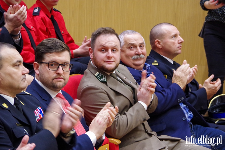 Elbląg: Młodzieżowe drużyny pożarnicze otrzymały promesy, fot. 31