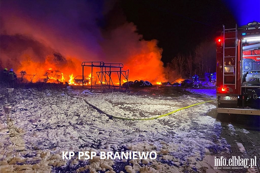Nocny pożar w Pieniężnie, fot. 4