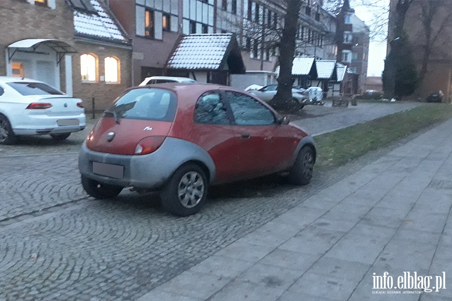 Mistrzowie parkowania w Elblągu (część 205), fot. 9