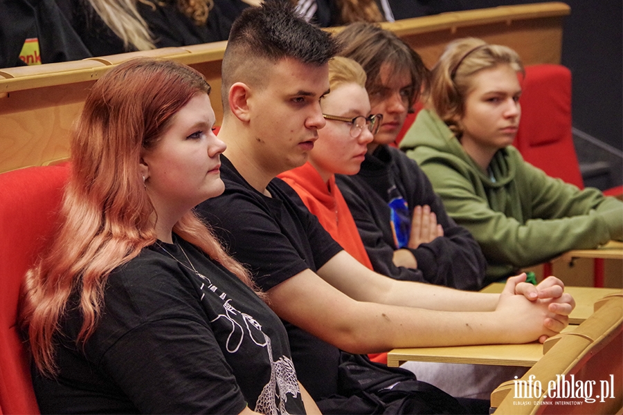 Elbląg: Listy, które mogą zmienić czyjeś życie. Akcja Amnesty International w ANS, fot. 37