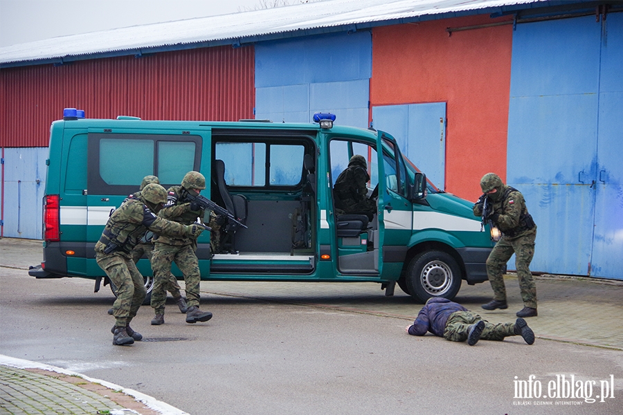 Sabotayci prbowali zatru ujcie wody przy ul. Krlewieckiej, fot. 7