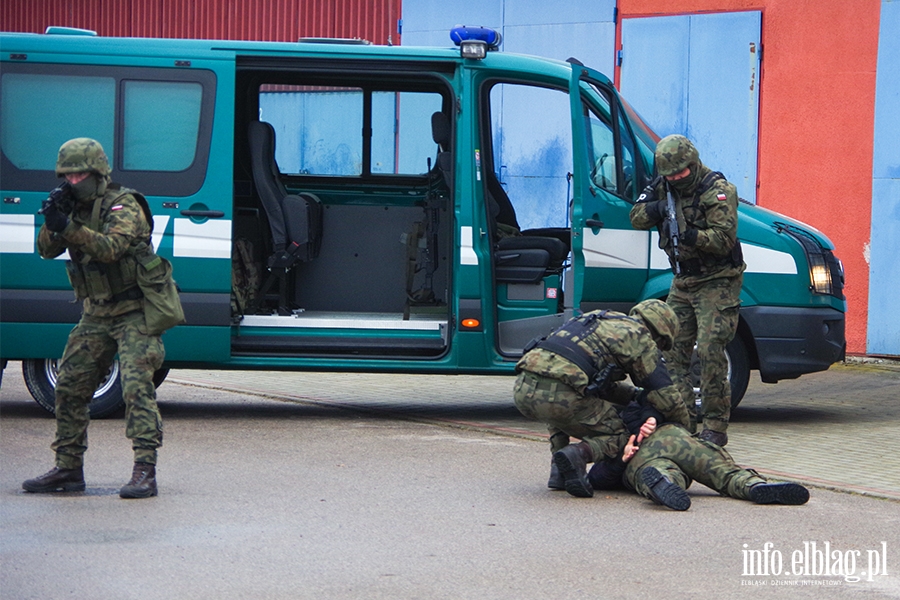 Sabotayci prbowali zatru ujcie wody przy ul. Krlewieckiej, fot. 10