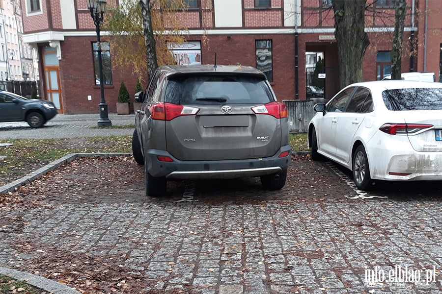 Mistrzowie parkowania w Elblgu (cz 209), fot. 11