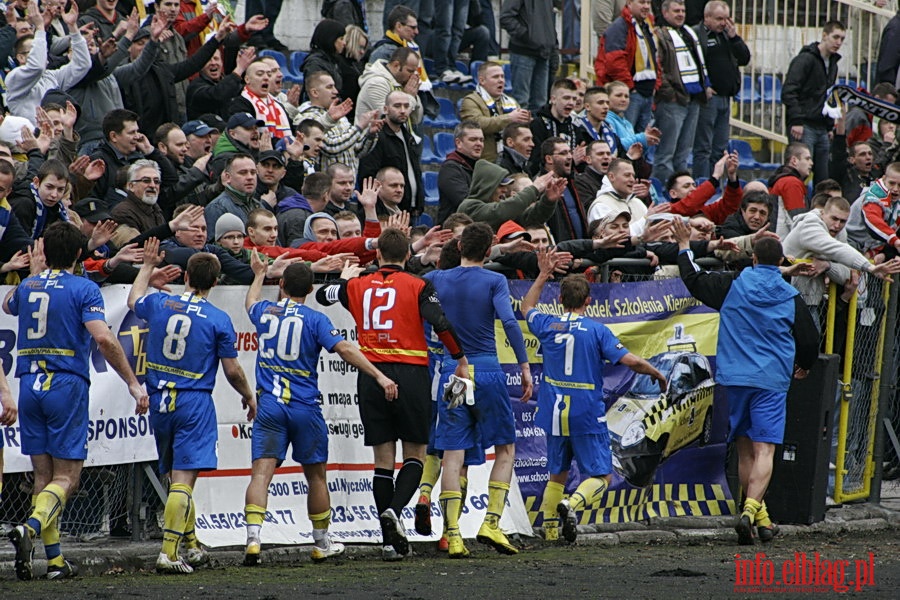 Mecz 24 kolejki II ligi: Olimpia Elbląg - Ruch Wysokie Mazowieckie 1-0, fot. 42