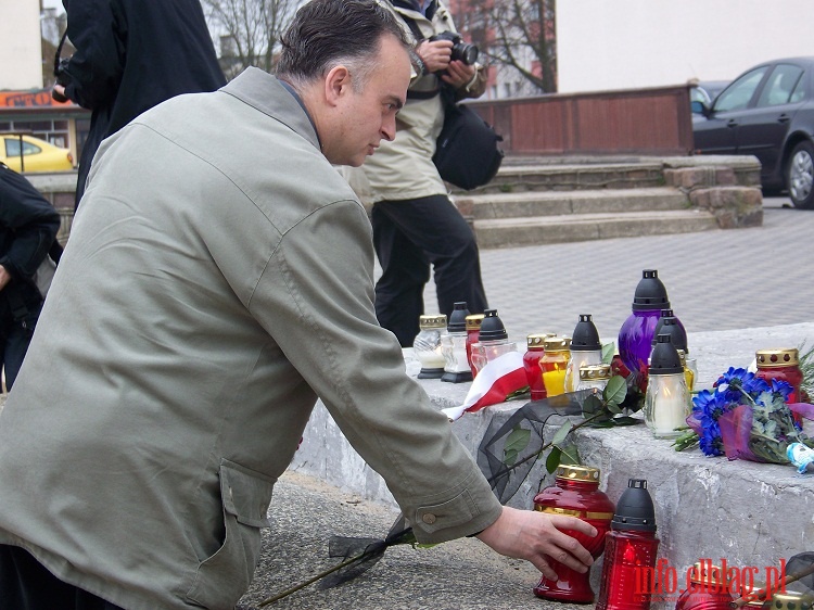  Elblanie zoyli hod ofiarom tragedii pod Smoleskiem, fot. 1