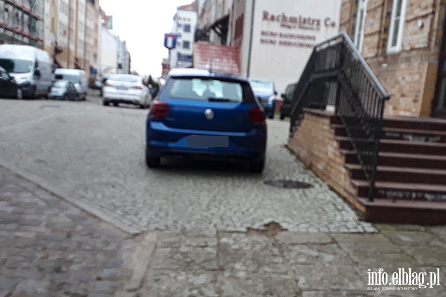Mistrzowie parkowania w Elblgu (cz 210), fot. 1