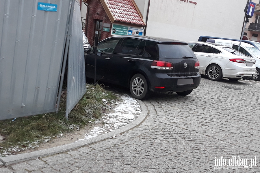 Mistrzowie parkowania w Elblgu (cz 210), fot. 3