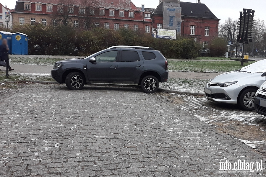 Mistrzowie parkowania w Elblgu (cz 210), fot. 4