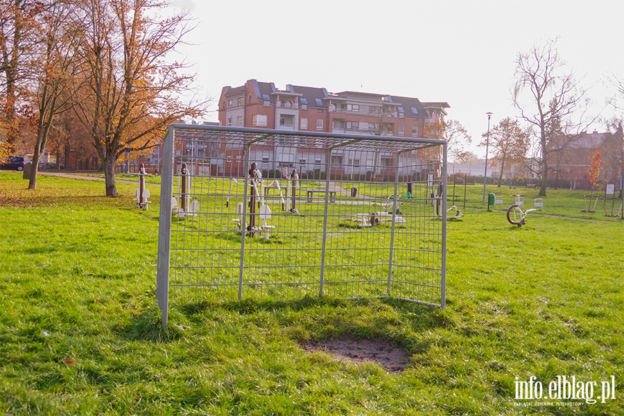 Park Gen. Nieczuja-Ostrowskiego przy ul. Mickiewicza, fot. 28