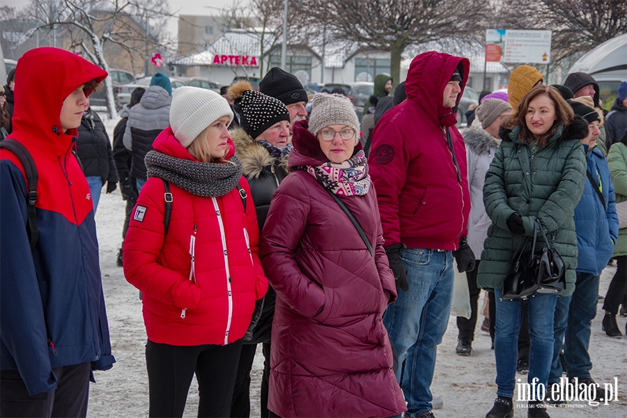 Konwj RMF FM zawita do Elblga. Rozdano 500 drzewek, chtnych byo wicej, fot. 18