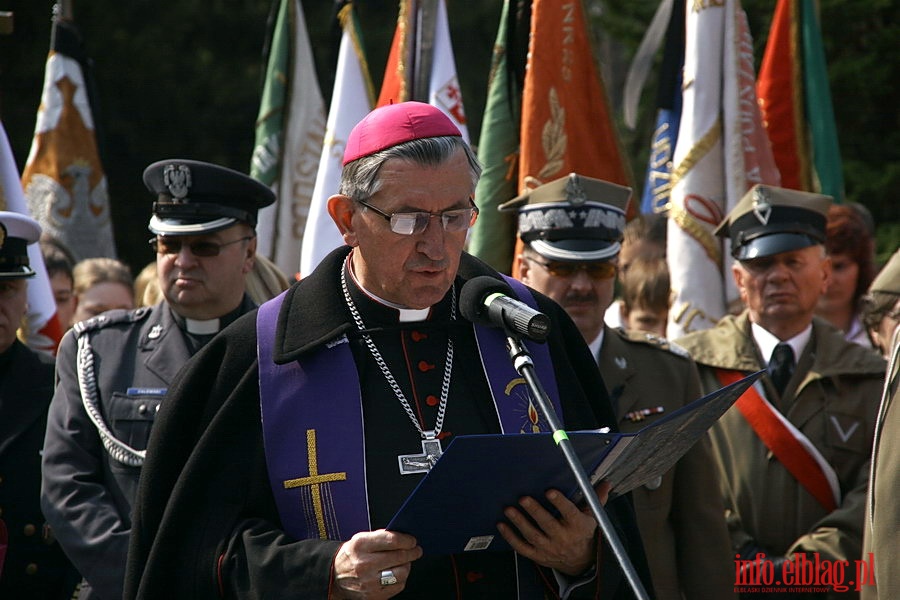 Uroczystości 70 rocznicy Zbrodni Katyńskiej na Cmentarzu Agrykola, fot. 6