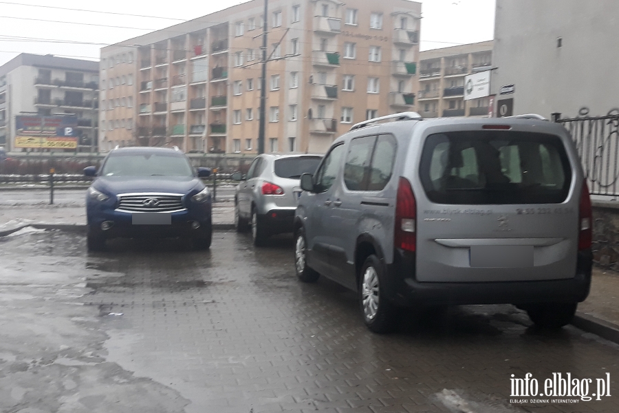 Mistrzowie parkowania w Elblgu (cz 213), fot. 1