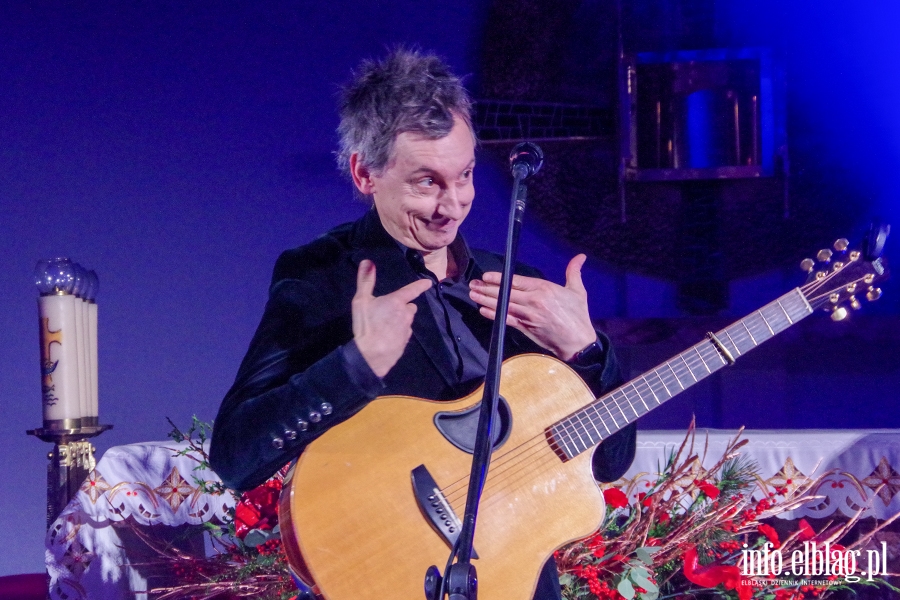 Świąteczny koncert. W Elblągu wystąpił Maciej Miecznikowski, fot. 31