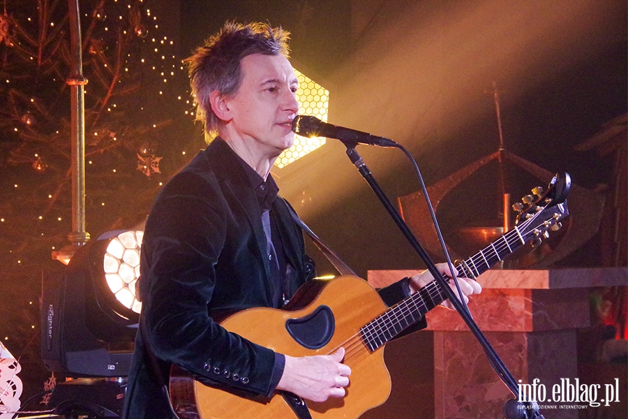 Świąteczny koncert. W Elblągu wystąpił Maciej Miecznikowski, fot. 36