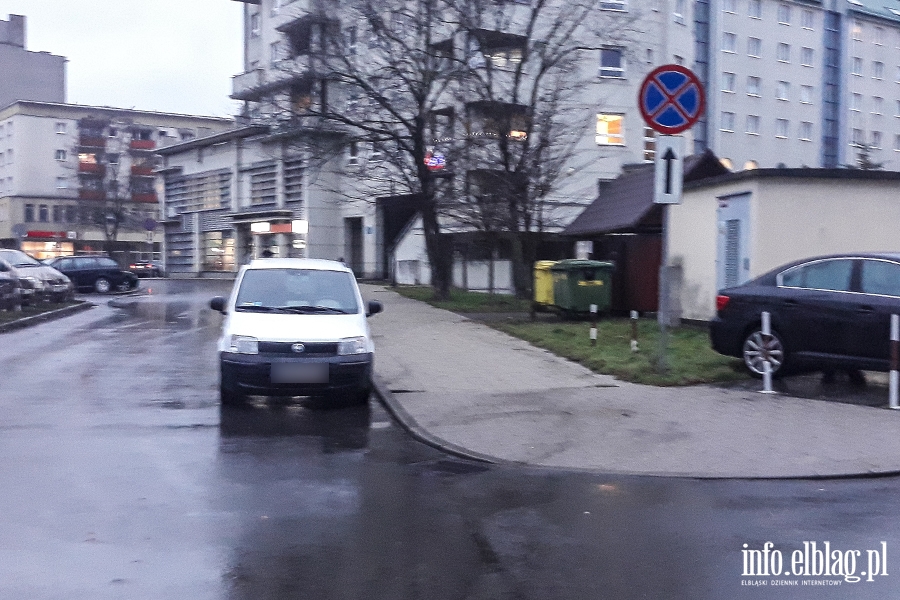 Mistrzowie parkowania w Elblgu (cz 216), fot. 8