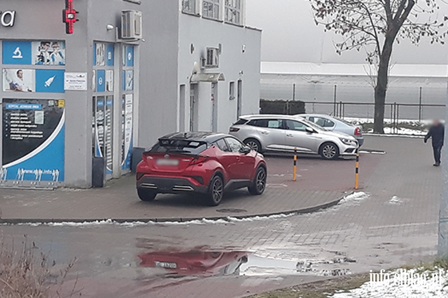 Mistrzowie parkowania w Elblągu (część 217), fot. 9
