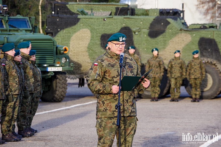 Minister Baszczak spotka si z ochotnikami. "Wane jest, aby Wojsko Polskie byo coraz liczniejsze", fot. 14