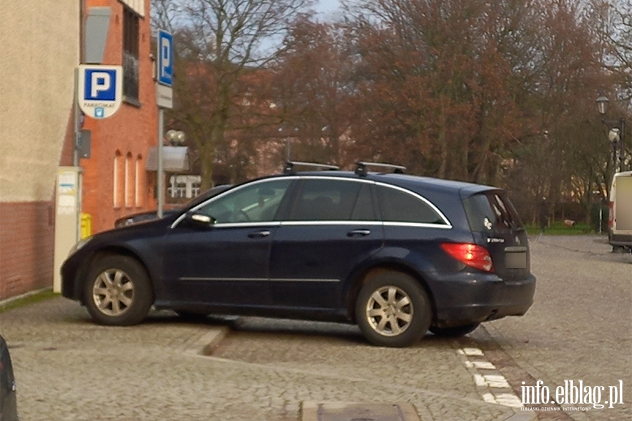 Mistrzowie parkowania w Elblgu (cz 220), fot. 1