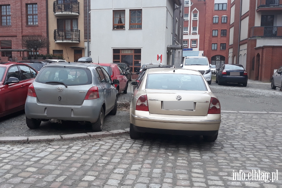 Mistrzowie parkowania w Elblgu (cz 222), fot. 4