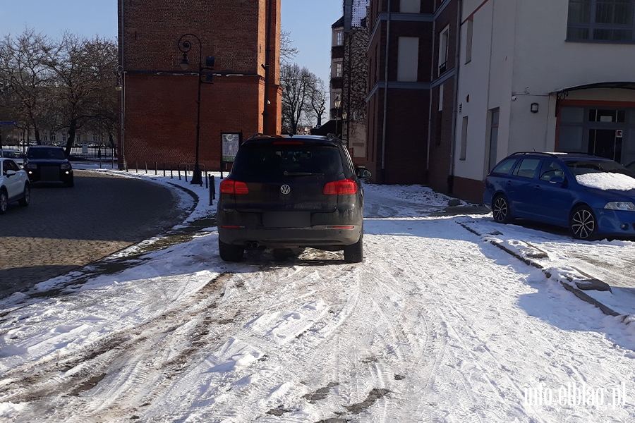 Mistrzowie parkowania w Elblgu (cz 227), fot. 3