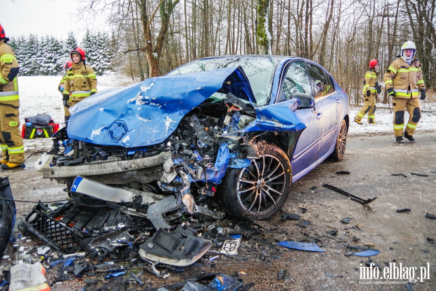 Wypadek w Milejewie przy stacji CPN - 6 osb poszkodowanych, fot. 14