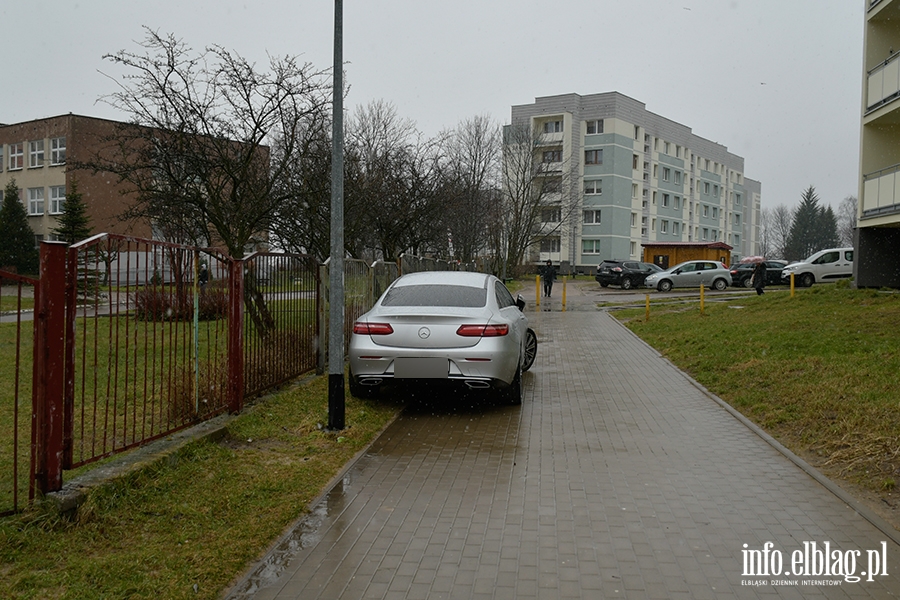 Mistrzowie parkowania w Elblgu (cz 232), fot. 7