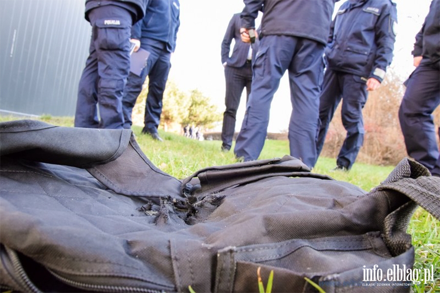 Alarm bombowy w CH OGRODY. Ewakuowano pracownikw i klientw. To byy tylko wiczenia, fot. 22