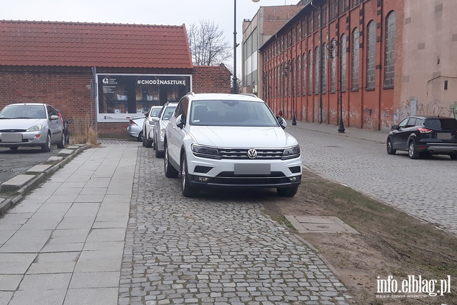 Mistrzowie parkowania w Elblgu (cz 236), fot. 11
