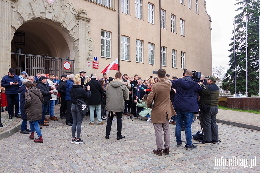 Zbierane s podpisy za przyjciem przez prezydenta Elblga finansowania na budow elblskiego portu, fot. 10