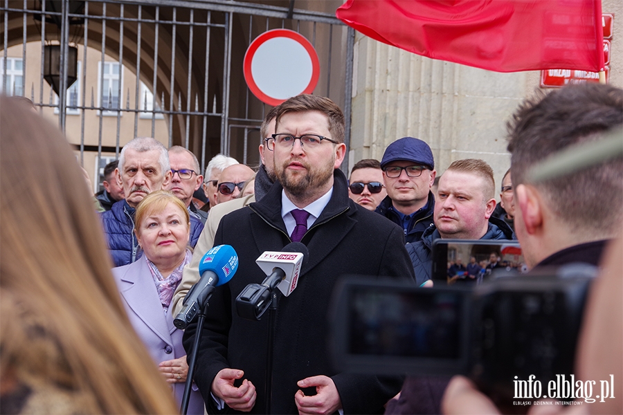 Zbierane s podpisy za przyjciem przez prezydenta Elblga finansowania na budow elblskiego portu, fot. 19