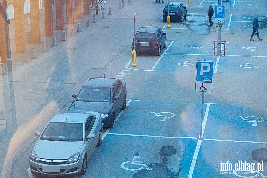 Mistrzowie parkowania w Elblgu (cz 240), fot. 10