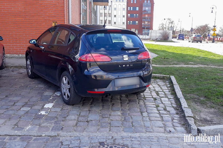 Mistrzowie parkowania w Elblgu (cz 242), fot. 6
