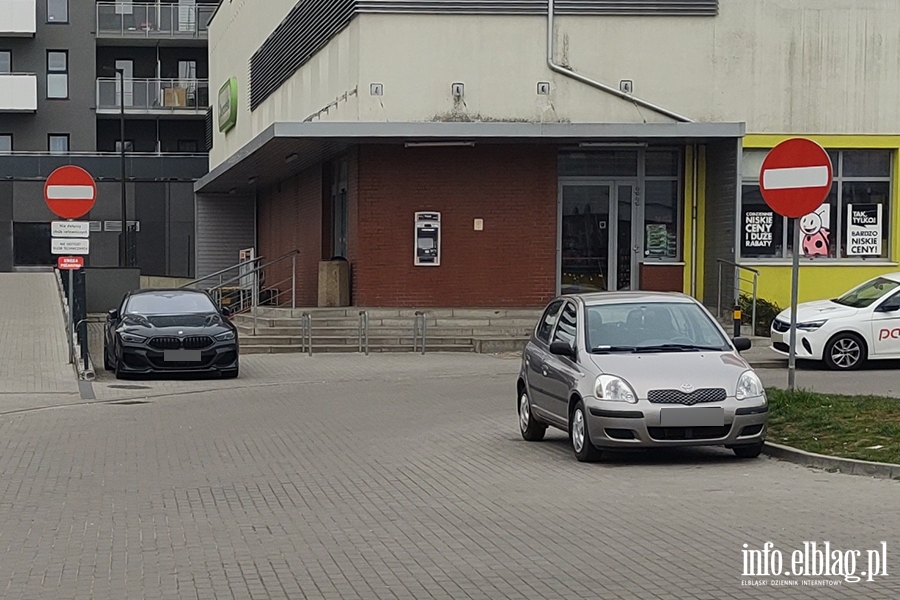 Mistrzowie parkowania w Elblgu (cz 243), fot. 6