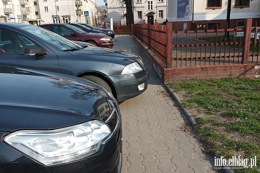 Mistrzowie parkowania w Elblgu (cz 244), fot. 11